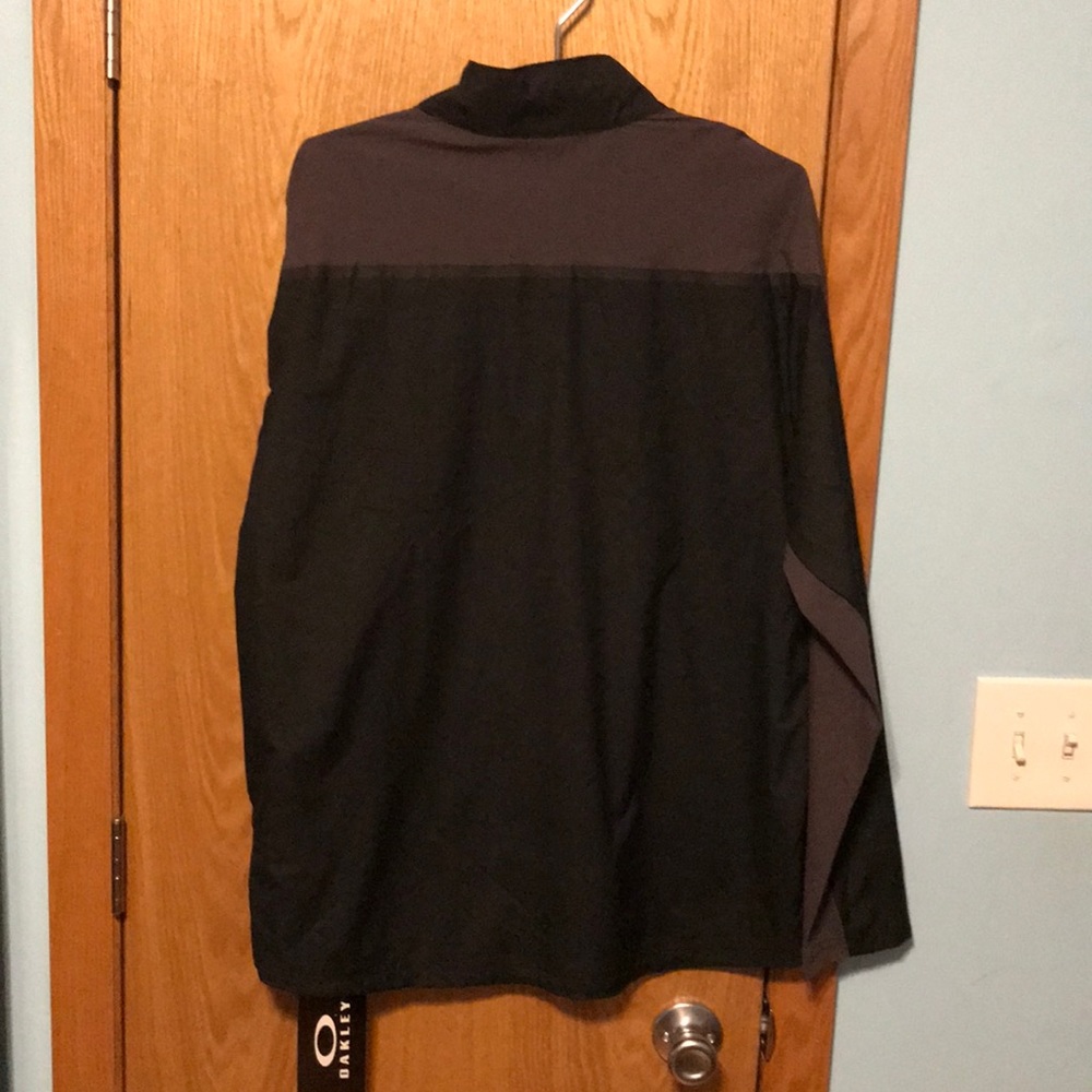 Lightweight golf jacket - Picture 3 of 3